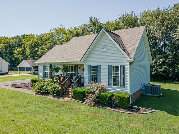 2nd image of 192 Sagewood Dr