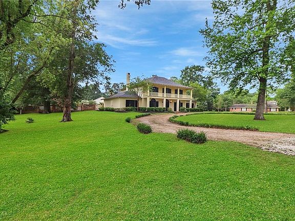 2nd image of 8 River Ln
