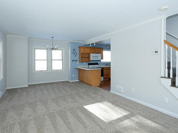 922 Arthur Ave-105