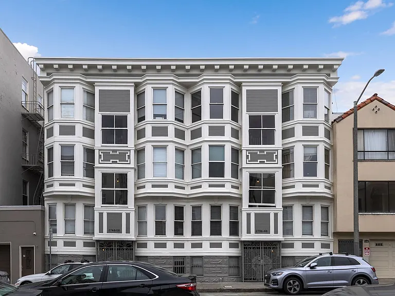 2736-2758 Franklin Street — Photo 1