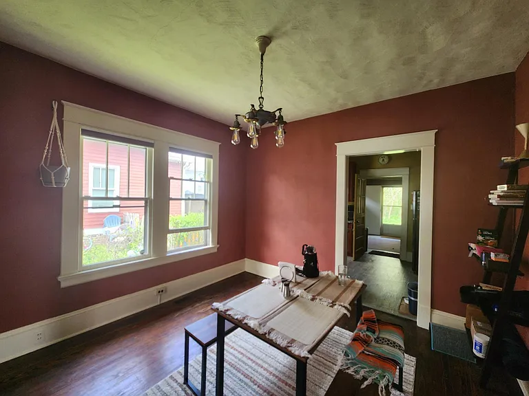 705 E Hargett St — Photo 5