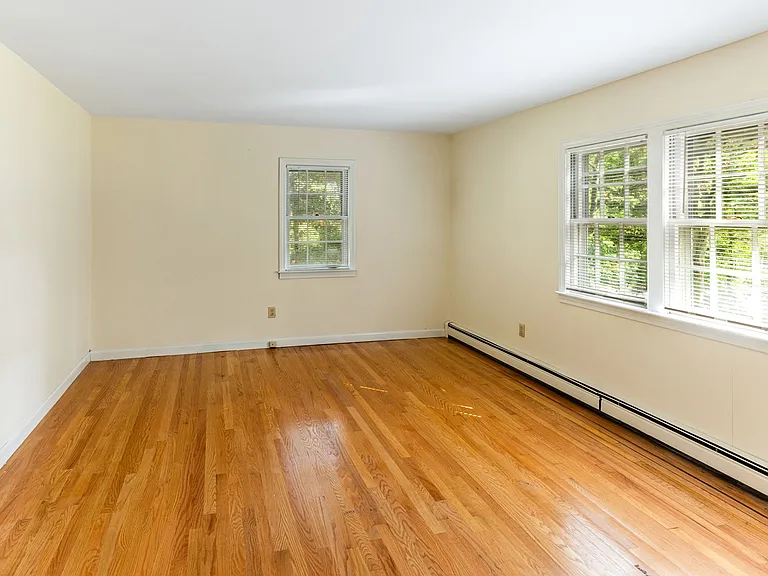 49 Bramblebush Dr — Photo 14