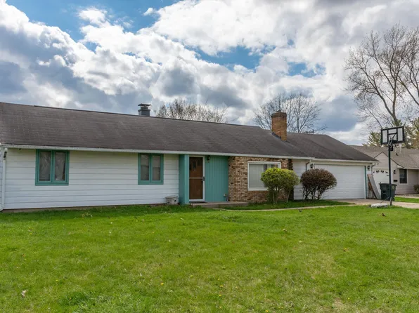 1662 Greenwood Dr, South Bend, IN 46614