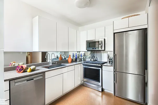 Rented by Brown Harris Stevens | media 6