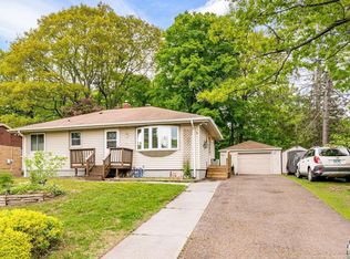 1724 Warren Ave, Duluth, MN 55811