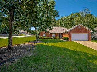 1 Mount Pilot Ct, Little Rock, AR 72223