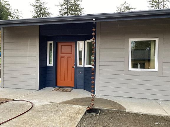 2nd image of 1415 20th St