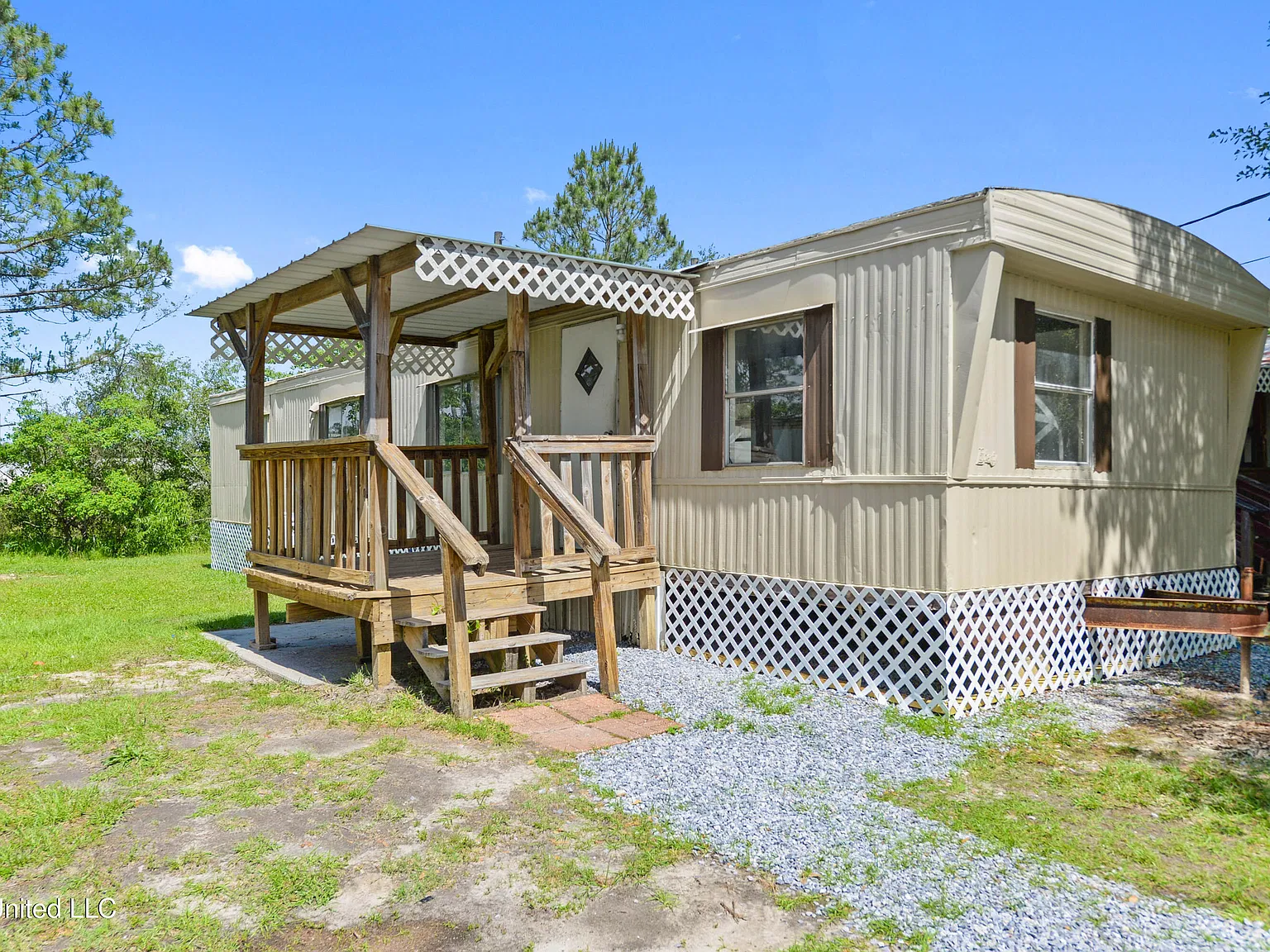 11213 Dobson Rd — Photo 1