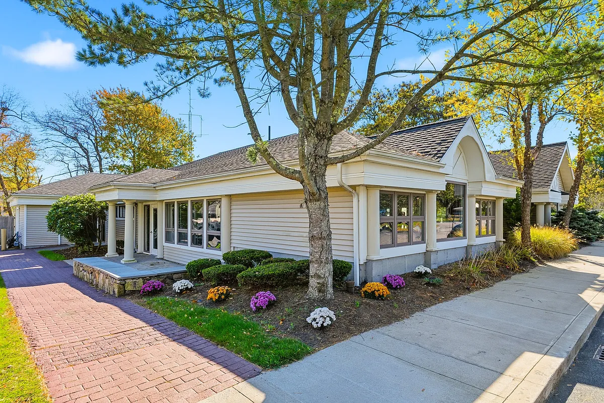 Building Photo - Solemar at South Dartmouth