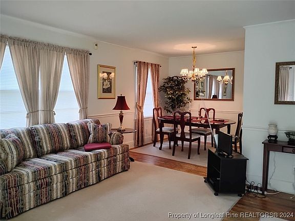 4th image of 108 Richardson St