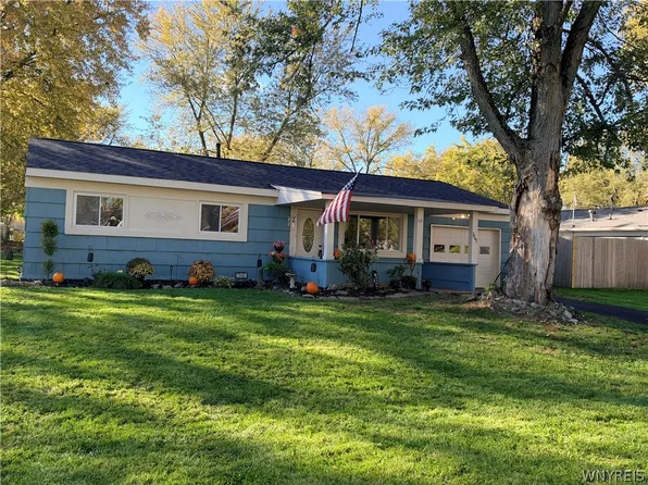 7963 John Huss Ave, Bridgeport, NY 13030