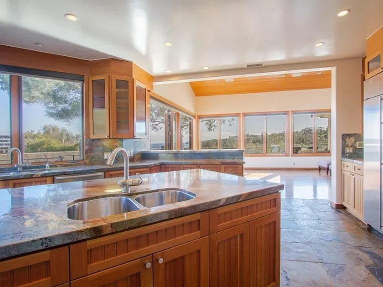 27091 Sea Vista Dr — Photo 7