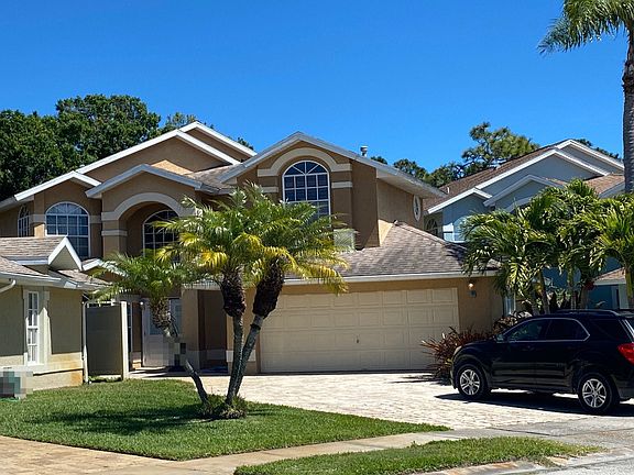 3rd image of 3976 Saint Armens Cir