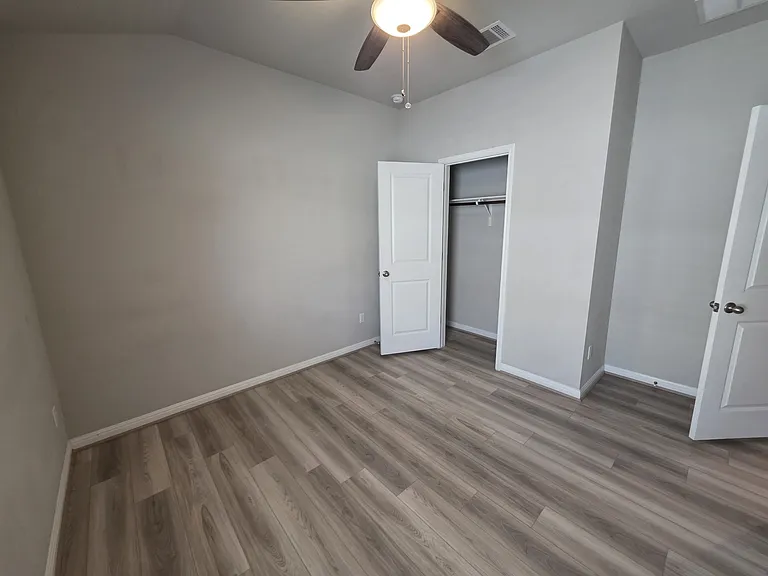 1609 Gerald Ln — Photo 26