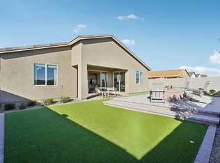 2551 E Homesteaders Rd, San Tan Valley, AZ 85140