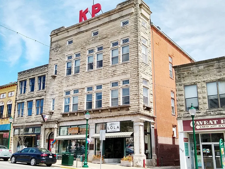 116 1/2 N Walnut St — Photo 36