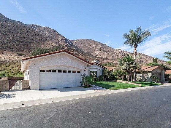 2nd image of 6524 San Como Ln