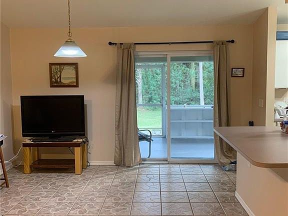 3rd image of 3853 Kittyhawk Dr
