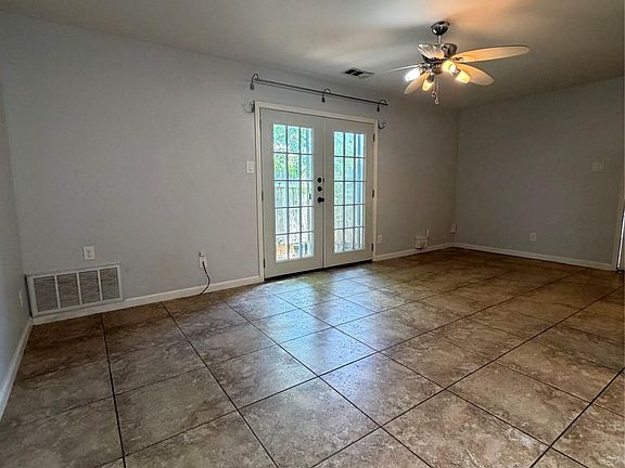5th image of 2303 Barton Village Cir APT 101