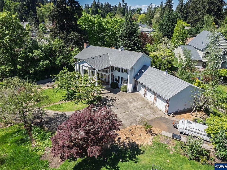 1st image of 6031 SE Aldercrest Rd
