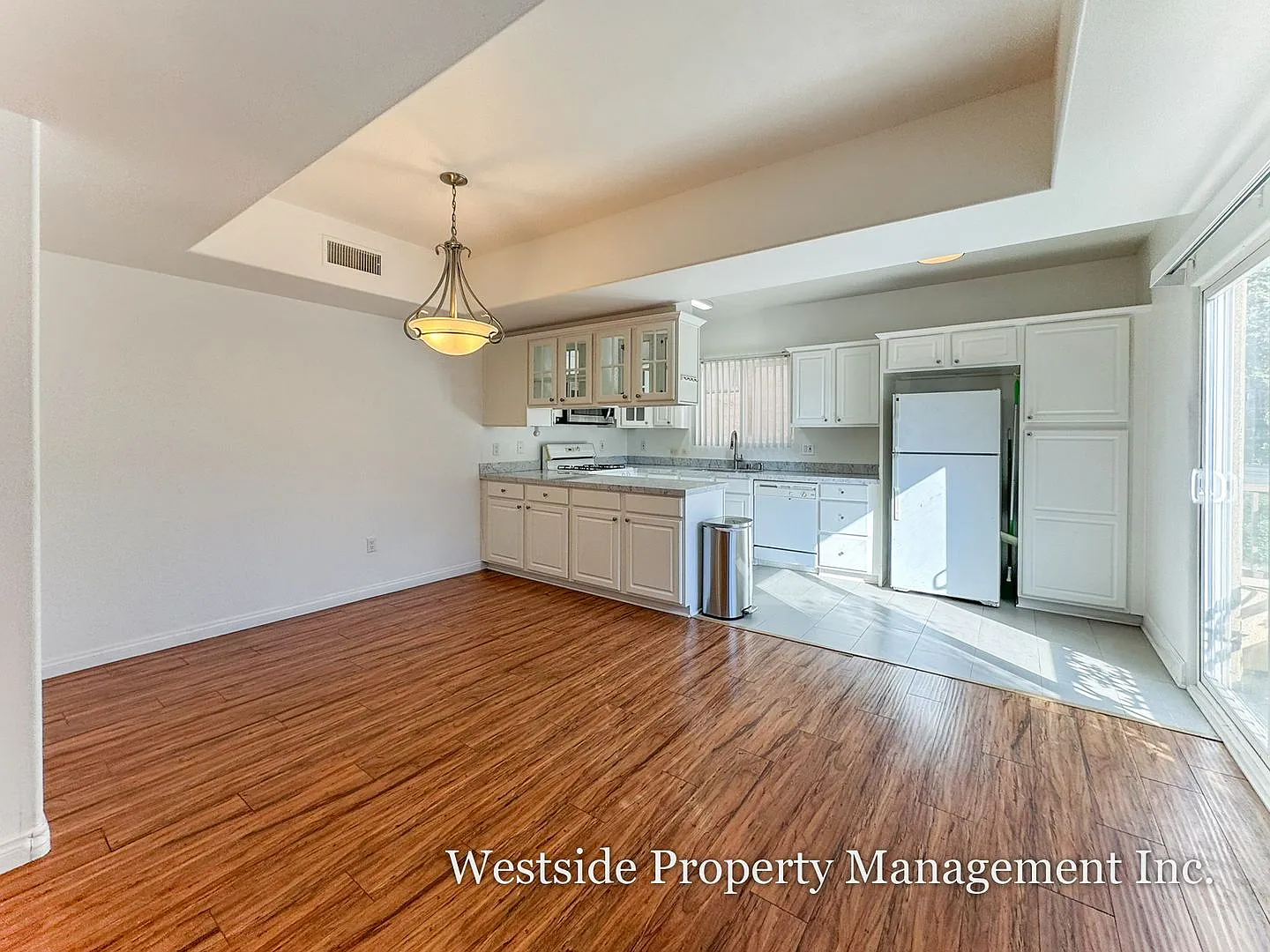 Spacious Multi-Level Home with Two Balconies & Two-Car Garage — Photo 3