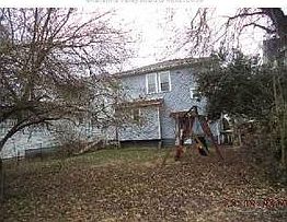 2nd image of 1104 1st Ave