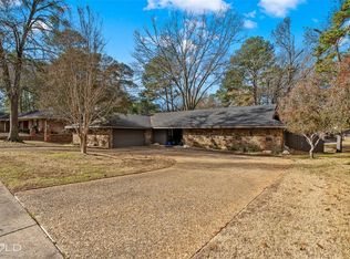 8734 E Wilderness Way, Shreveport, LA 71106