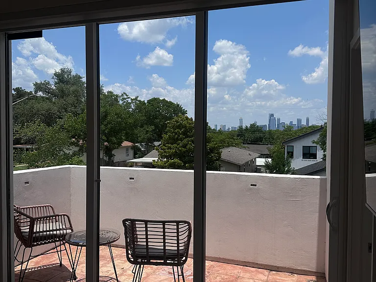 507 S Park Dr #2 — Photo 6