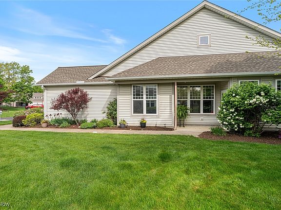 5th image of 2227 Langford Ln
