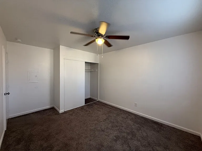 524 E Avenue Q12 #22 — Photo 10