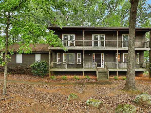 101 Longer Dr, Peachtree City, GA 30269