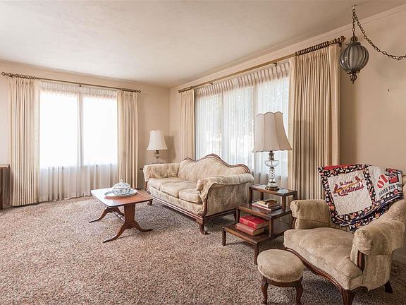 5th image of 1513 Jadwin Ave