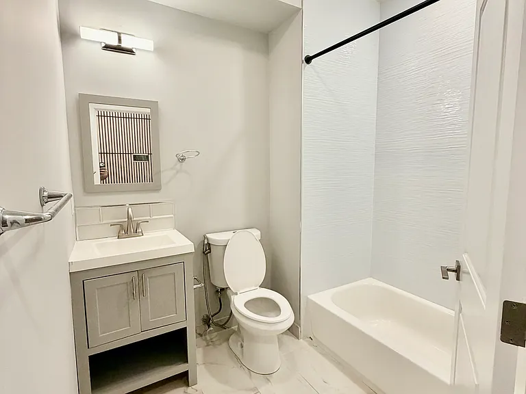 1302 N Marshall St #1 — Photo 19