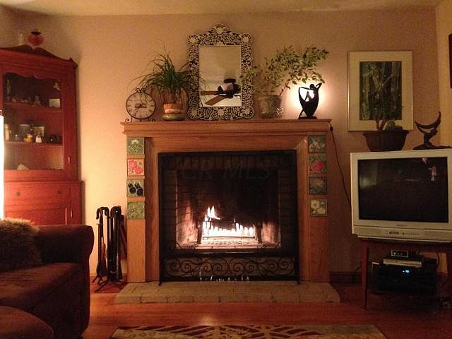 1st image of 236 E Stanton Ave