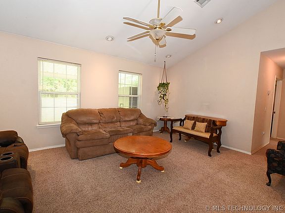 5th image of 110829 S 4612th Rd