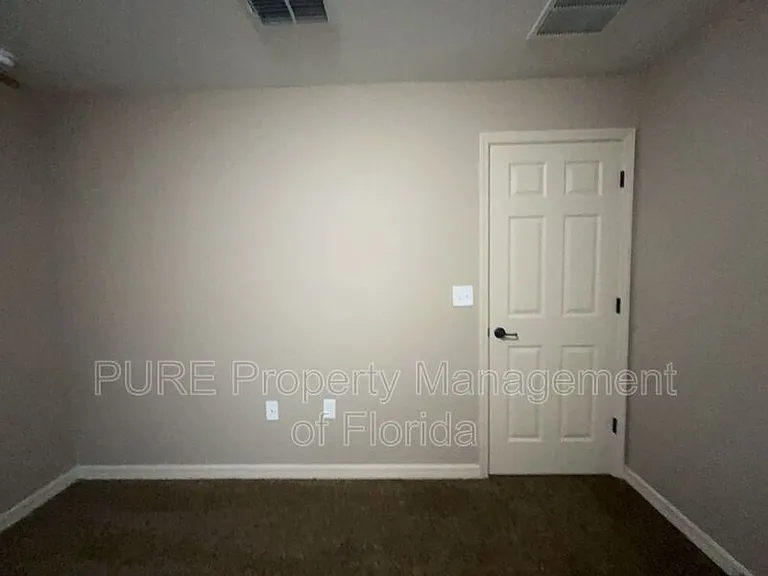 8819 SW 132nd Ln — Photo 18