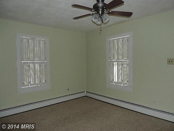 3rd image of 305 Needwood Ave