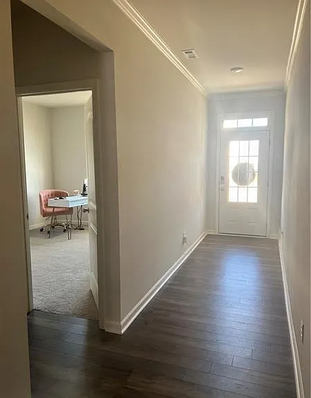 167 Fernbrook Trl — Photo 2