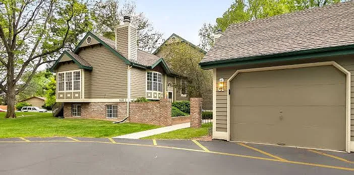 2828 Silverplume Dr #C1 — Photo 1