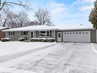 1729 N Blossom Dr, Appleton, WI, 54914