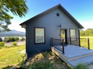 205 NW Wanapa St, Cascade Locks, OR 97014