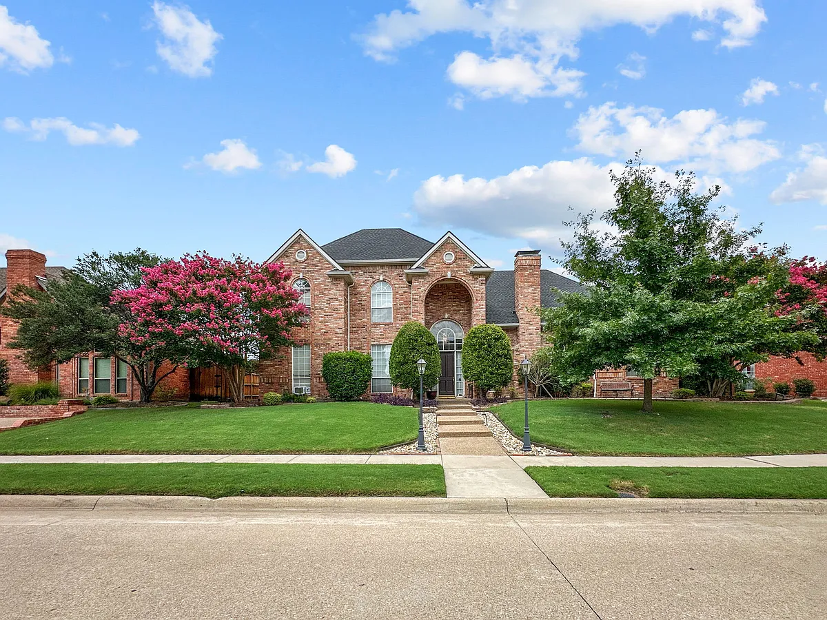 Building Photo - 3405 Snidow Dr