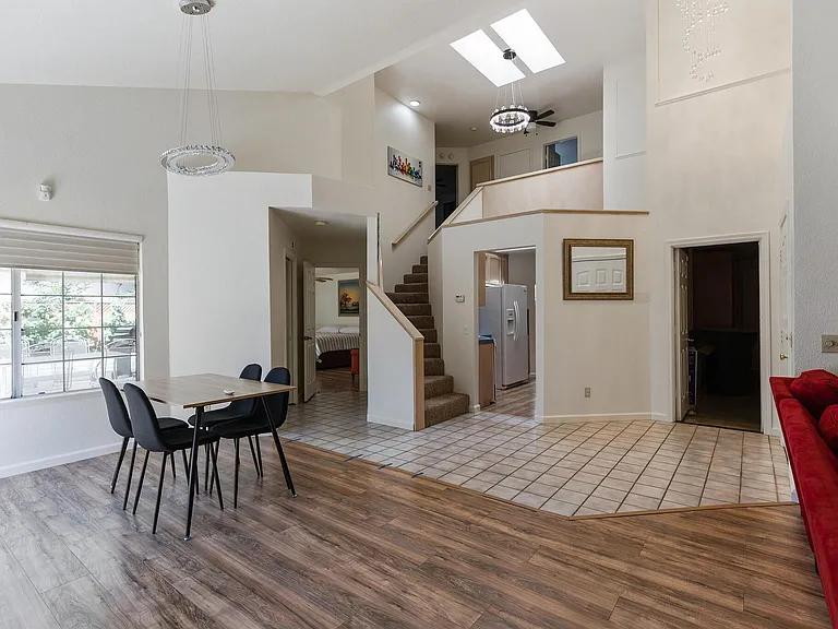 3071 Ironwood Ct — Photo 4