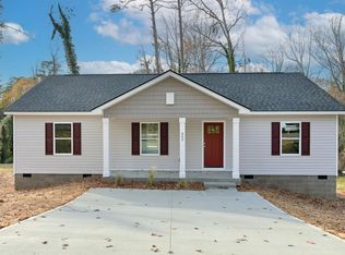 402 Fairmont Dr, Greenville, SC 29605