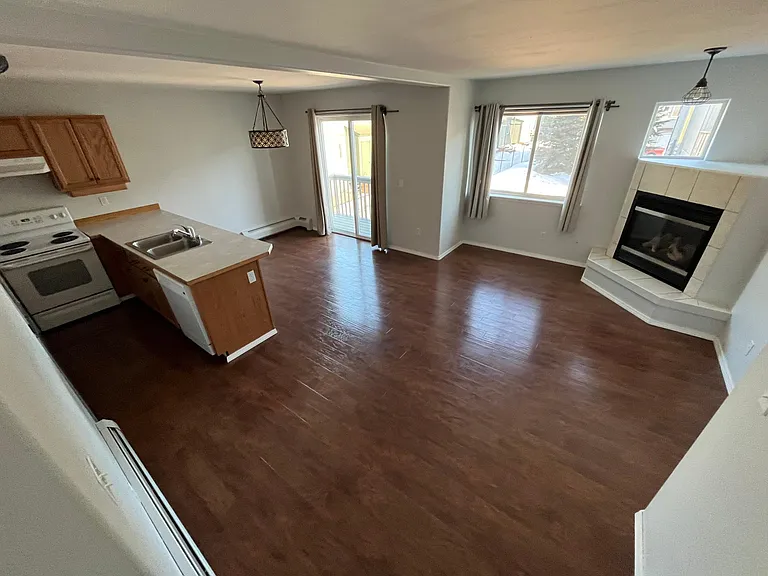 7413 Meadow St #4G — Photo 2