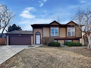 5883 S Nepal St, Centennial, CO 80015