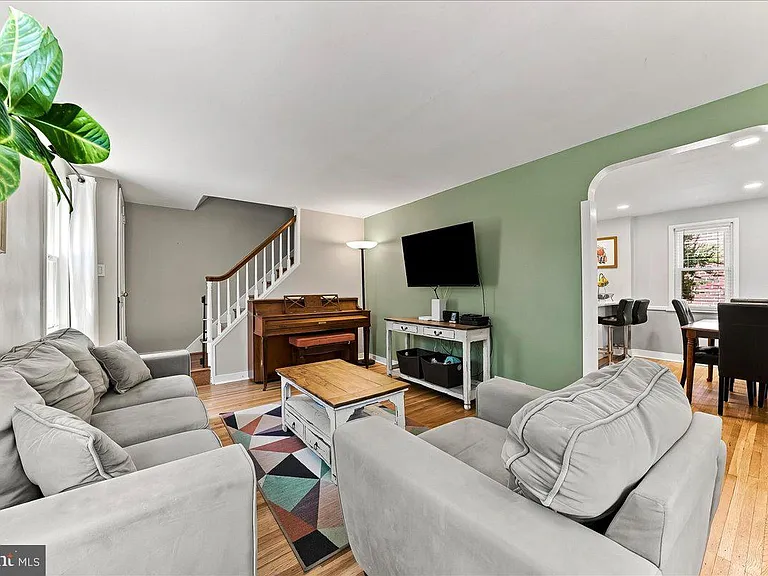 416 Valley View Rd — Photo 13