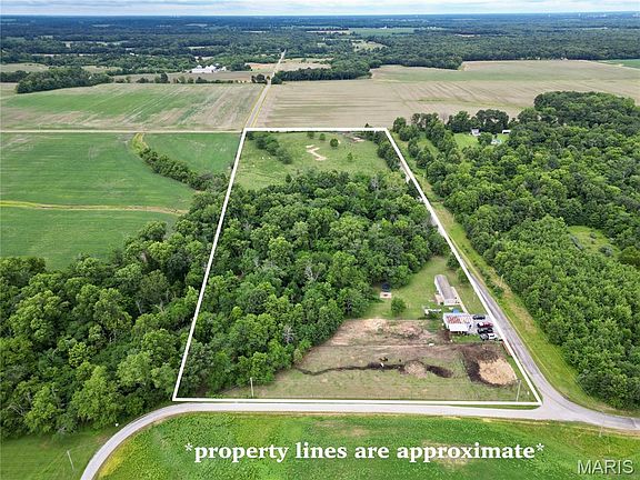 4th image of 2255 County Road 900 E