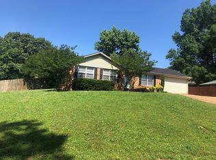 58 E Lakeside Dr, Florence, AL 35630