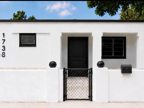 1738 NW 67th St, Miami, FL 33147